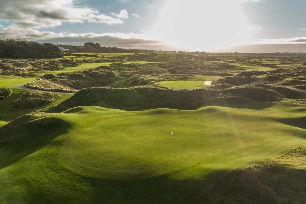 2 Princess Green - Portrush By The Sea Екстериор снимка