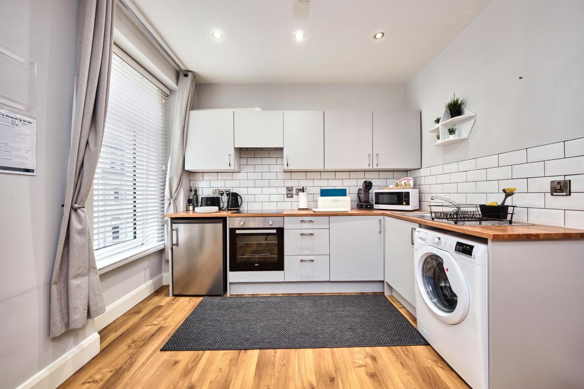 2 Princess Green - Portrush By The Sea Екстериор снимка